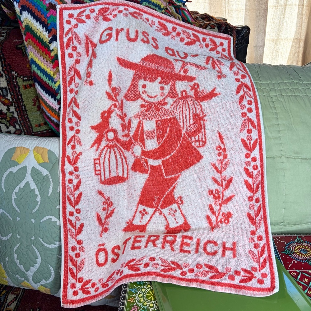 Vtg Austria Towel - Picture 3 of 3